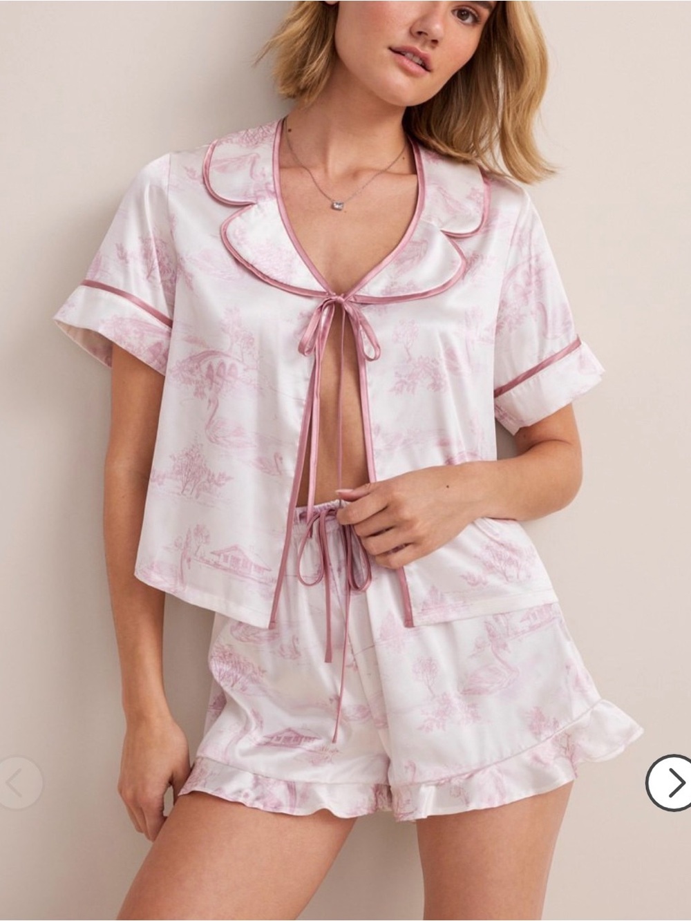 Francesca's Emma Swan Print Satin Pajama Set LARGE